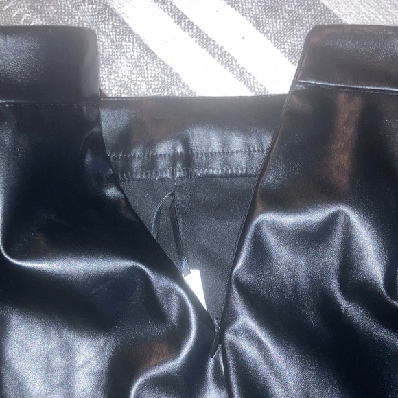 Ladies skirt - Picture 4 of 4